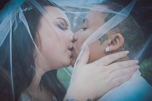 carousel-hero-element image-3